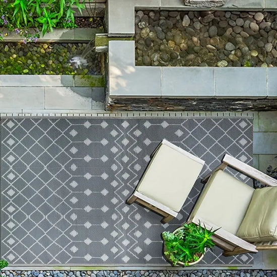 1pc, reversible outdoor Mat, ou t door nothing else, made of polypropylene material, foldable and double-sided design, suitable for RV patio, outdoor camping, backyard and picnic use, lightweight and easy to carry, easy to cl Au bout du Sentier