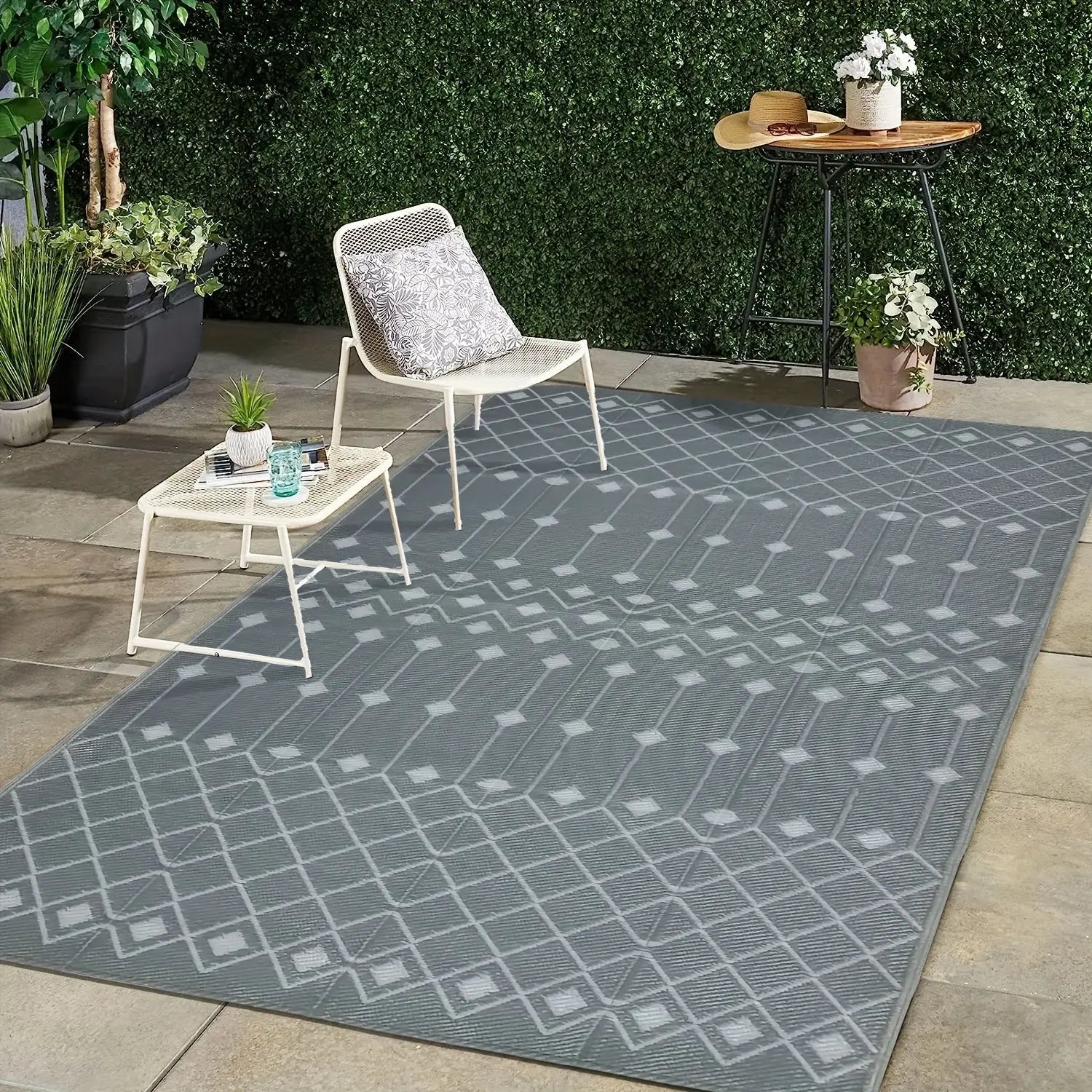 1pc, reversible outdoor Mat, ou t door nothing else, made of polypropylene material, foldable and double-sided design, suitable for RV patio, outdoor camping, backyard and picnic use, lightweight and easy to carry, easy to cl Au bout du Sentier